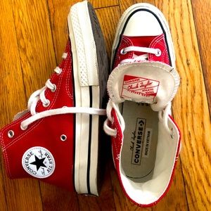 Converse Chuck 70 High Top Women 7.5 Red